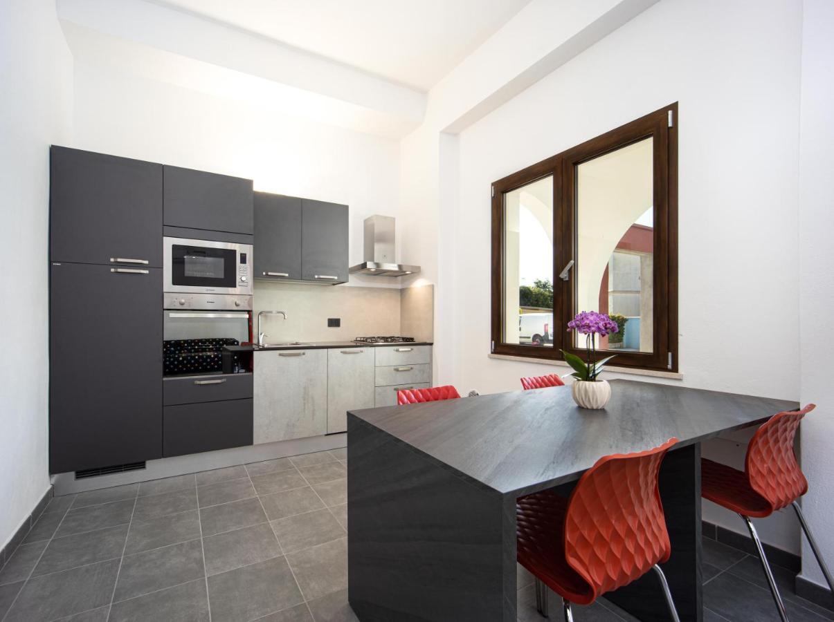 Coru E Mari 2 Apartments Pula Eksteriør bilde