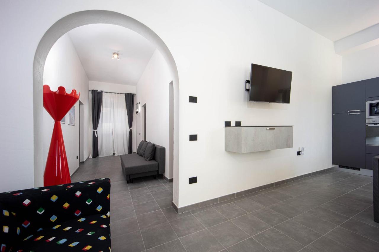 Coru E Mari 2 Apartments Pula Eksteriør bilde